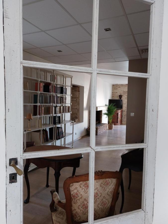 L'Appartement De La Maison Bleue Villeréal Exterior foto
